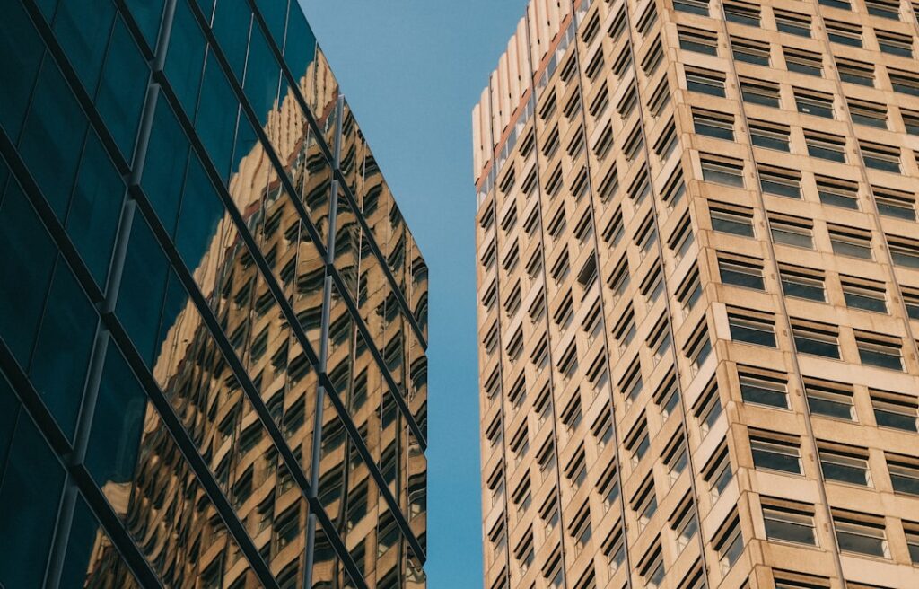 Joop van den Ende en zijn vermogen in beeld